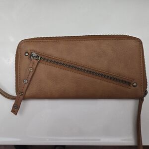 Tan Leather Men's Wristlet